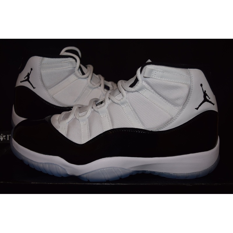Air Jordan 11 Concord Retro OG
