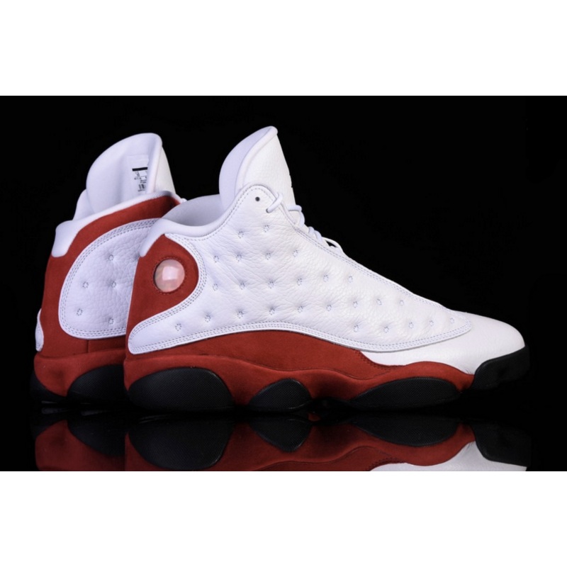 Air Jordan 13 Chicago