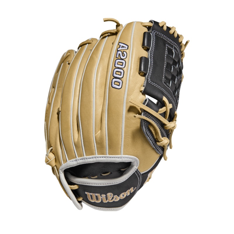 2022 Wilson A2000 P12 12″ Pitcher’s Fastpitch Glove