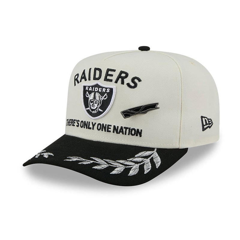 NFL Las Vegas Raiders New Era 2025 Draft 59FIFTY A-Frame Fitted Hat – Chrome