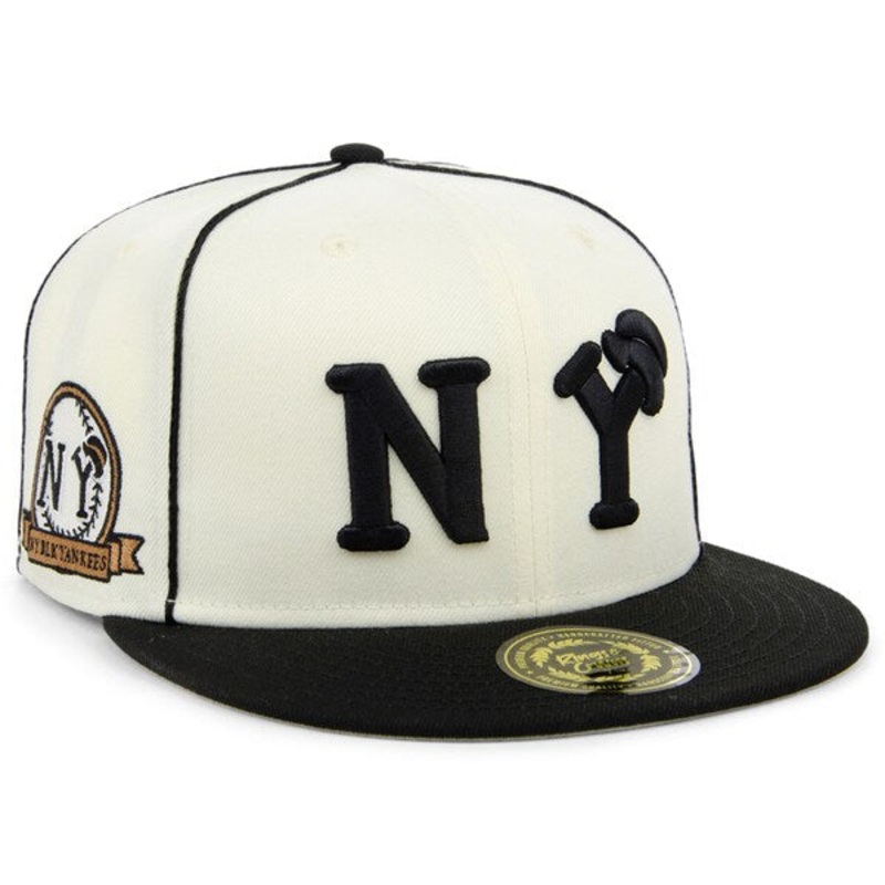 Rings & Crwns  New York Black Yankees Team Fitted Hat – Cream/Black