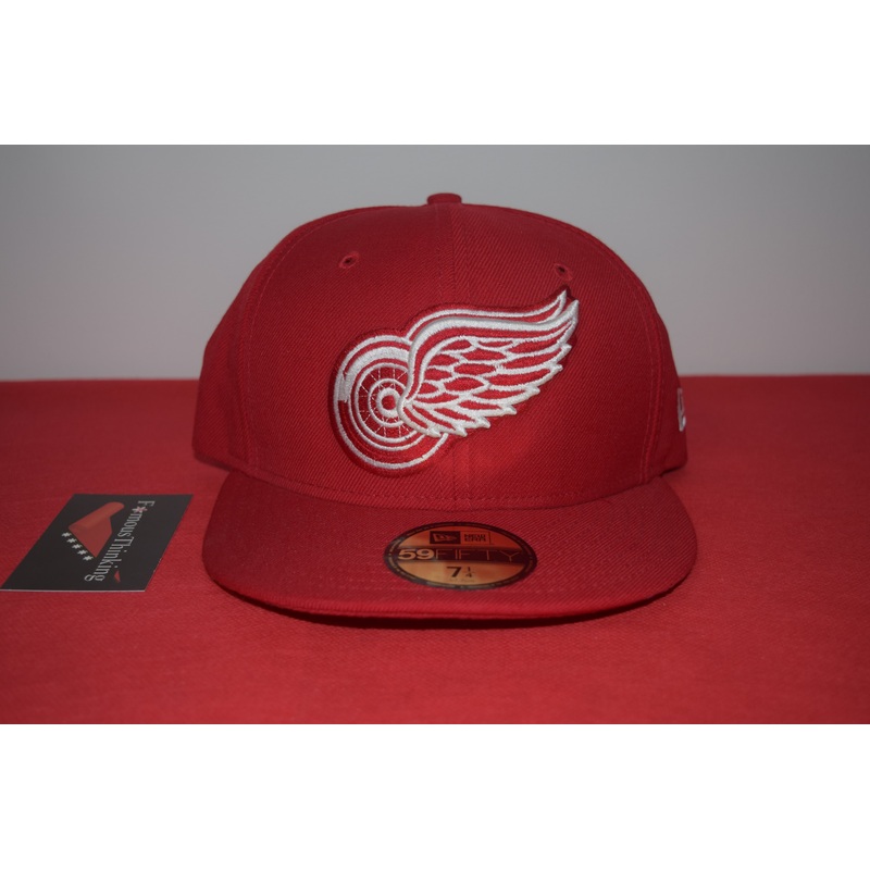 NHL New Era Detroit Red Wings Back Script Fitted 59Fifty