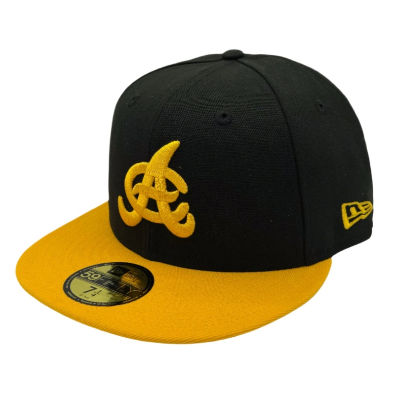 Official Aguilas Cibaeas New Era 59FIFTY Fitted Hat  Black & Gold LIDOM Dominican Baseball Cap