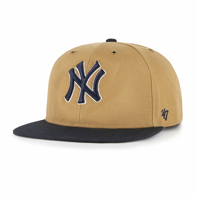 MLB New York Yankees ’47 Workshop Captain Snapback Hat – Brown