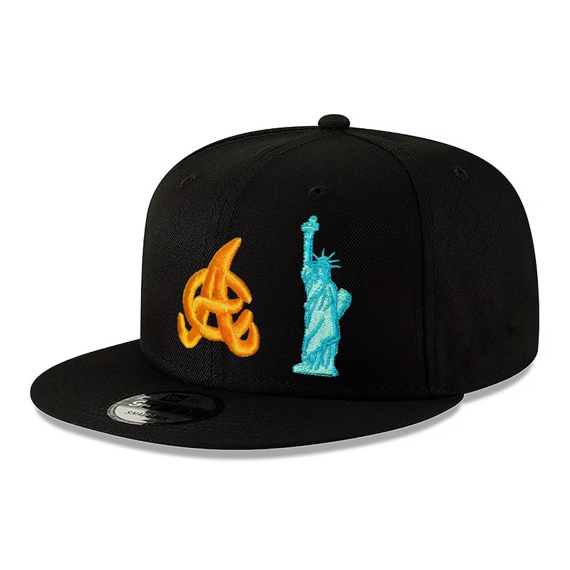 guilas Cibaeas SnapBack Cap – Logo & Statue of Liberty Embroidery