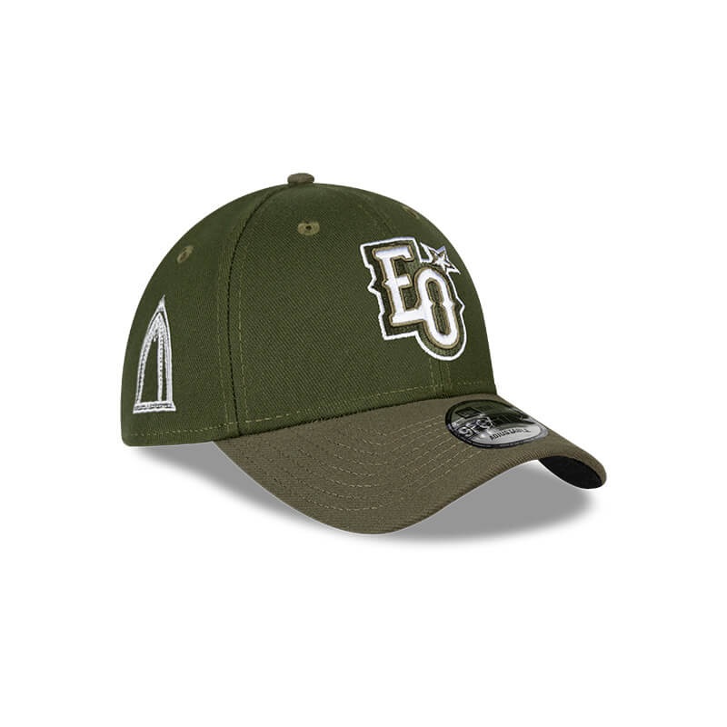 Estrellas Orientales New Era 9FORTY Adjustable Hat – Military Green