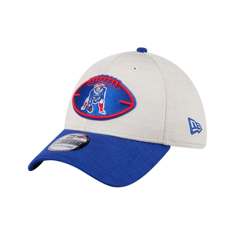 New England Patriots New Era NFL 24 Sideline Historic 39THIRTY Stretch-Fit Hat