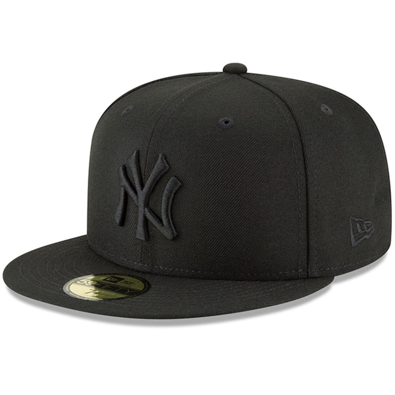 New York Yankees New Era MLB Black On Black 59FIFTY Fitted Hat