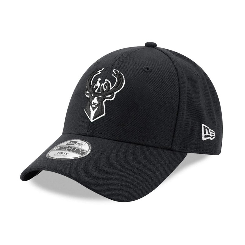 Youths Milwaukee Bucks New Era NBA Black & White 9FORTY Hat