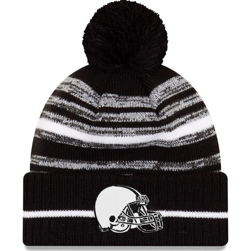 Cleveland Browns New Era NFL 2021 Sideline Black & White Pom Knit Beanie – Black