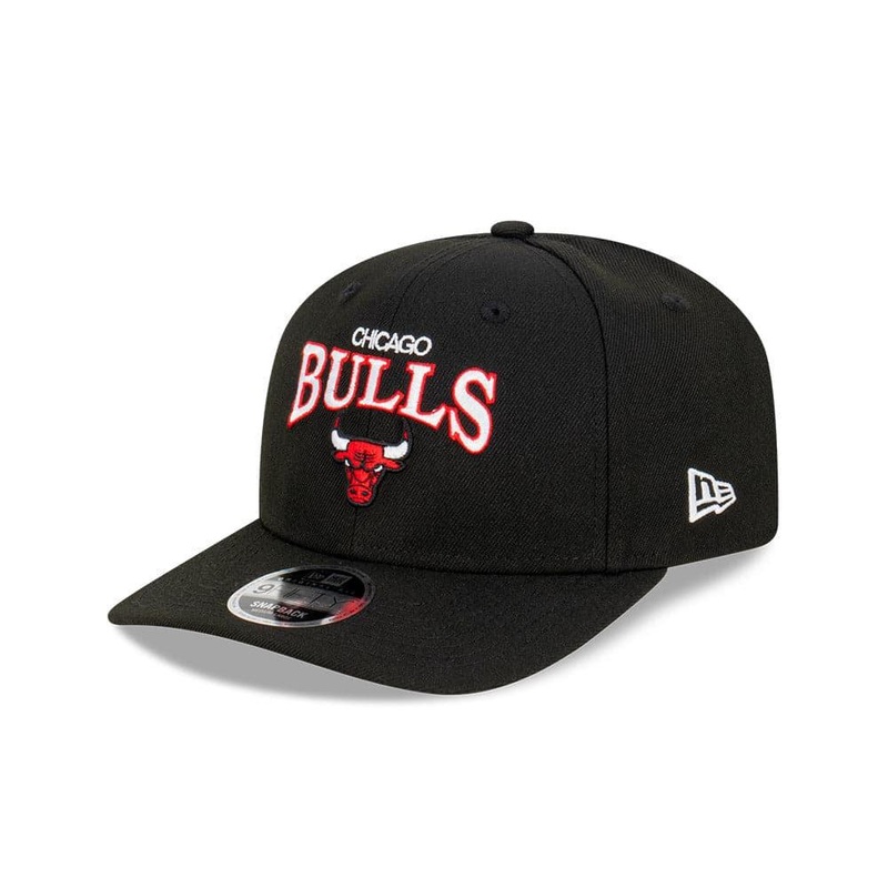 Youths Chicago Bulls New Era NBA Team Arch Pre-Curved OF 9FIFTY Snapback Hat – Black