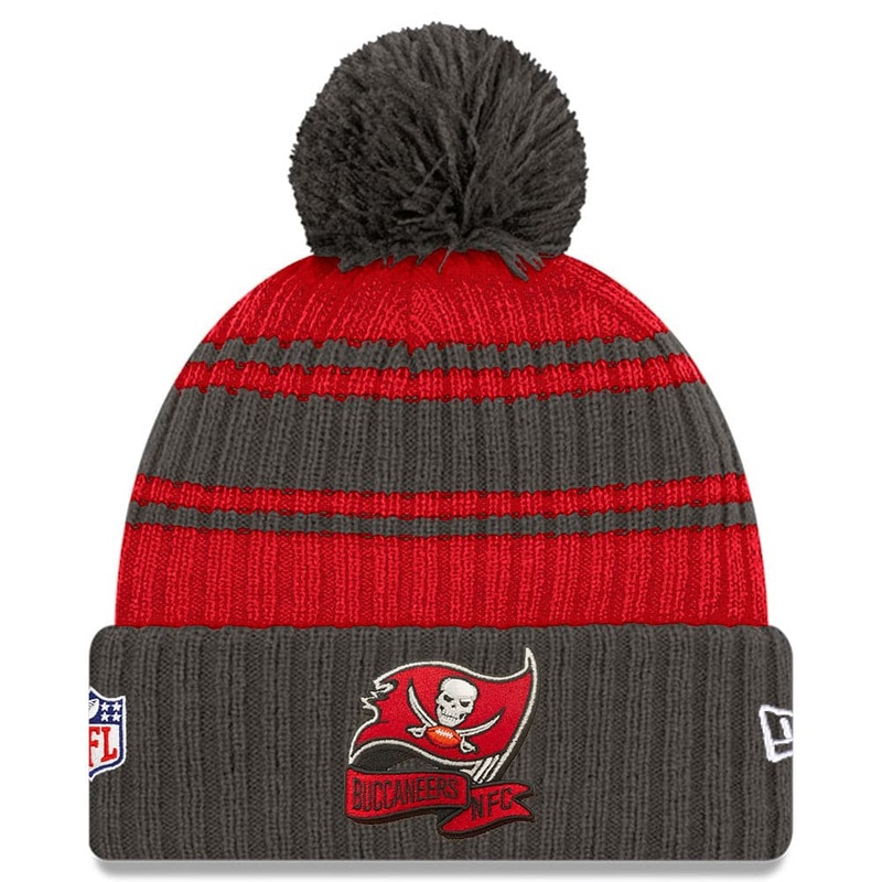 Tampa Bay Buccaneers New Era NFL 22 Alt Sideline Knit Beanie – Pewter
