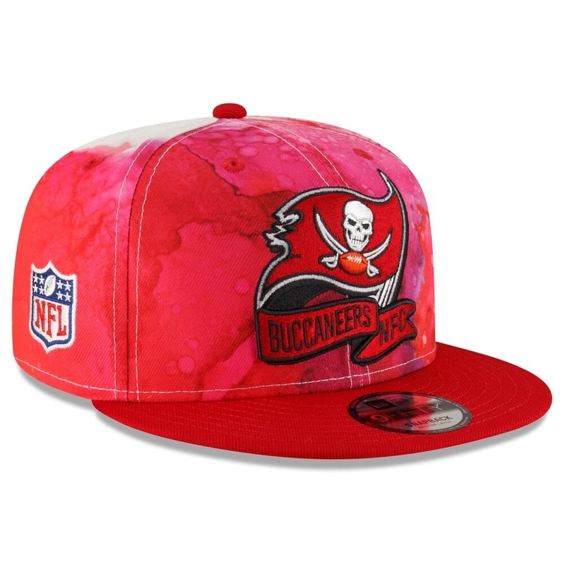 Tampa Bay Buccaneers New Era NFL 22 Sideline Ink 9FIFTY Snapback Hat – Red