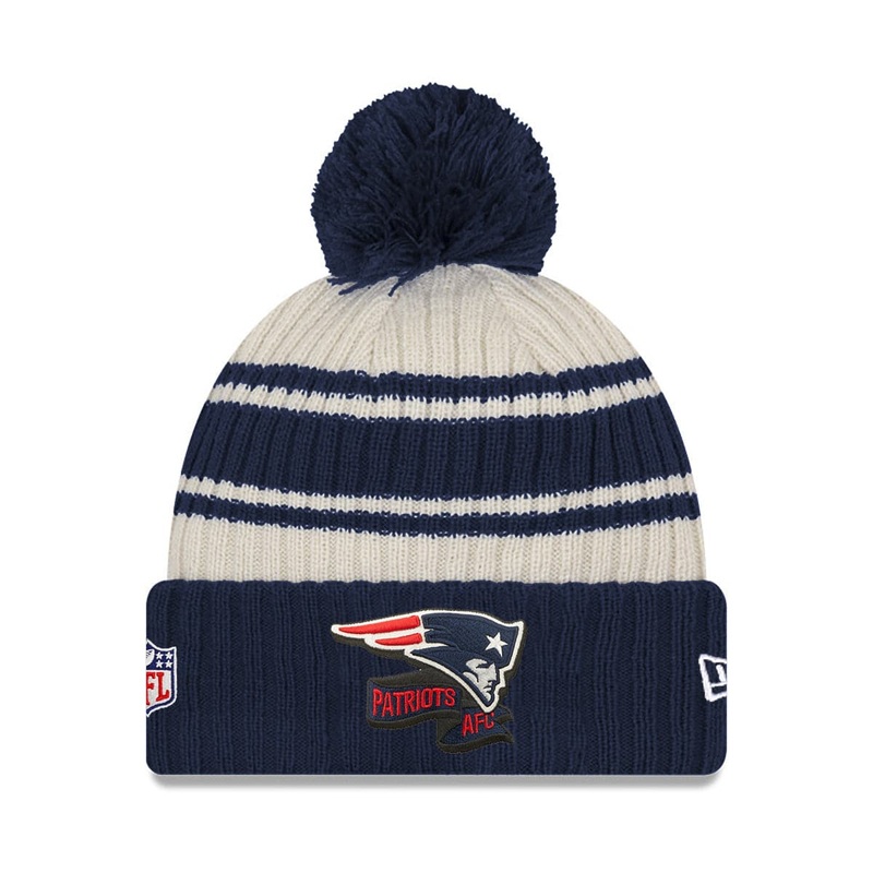 Youths New England Patriots New Era NFL 22 Sideline Knit Beanie – Navy