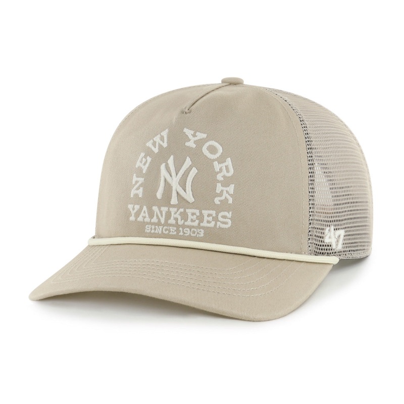 MLB New York Yankees ’47 Ranchero Hitch Snapback Trucker Hat – Khaki