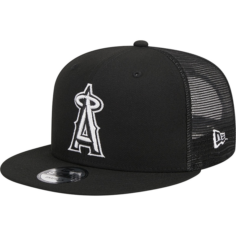 MLB Los Angeles Angels New Era Black & White 9FIFTY Snapback Trucker Hat – Black