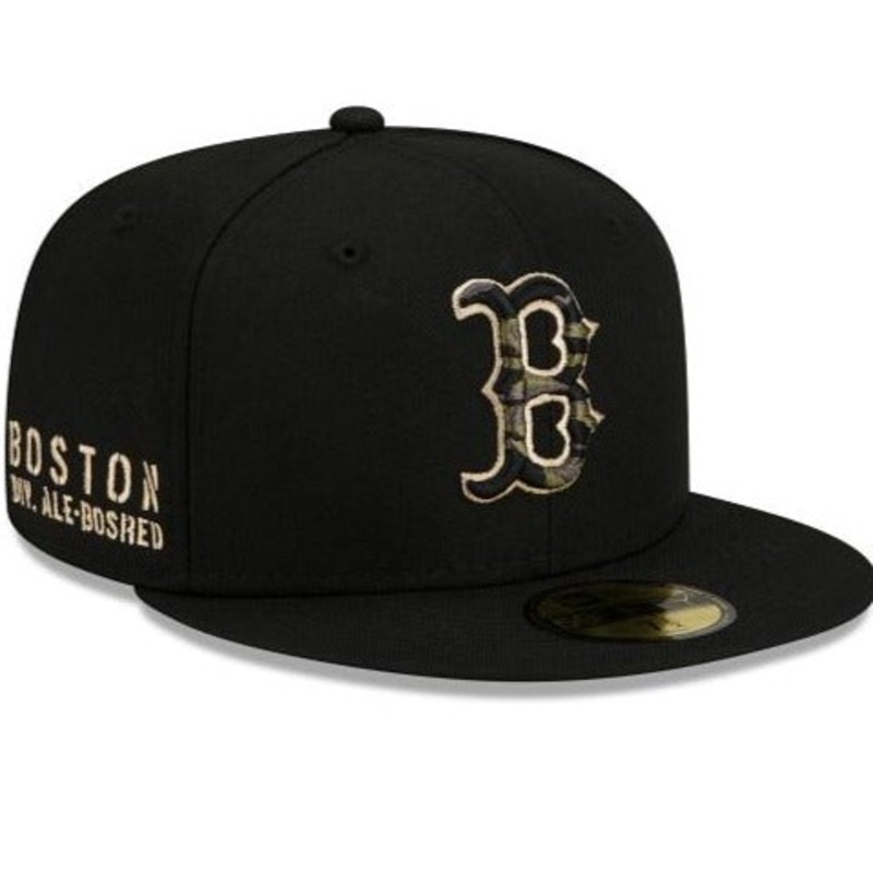 New Era Boston Red Sox Tiger Camo Undervisor 59FIFTY Fitted Hat