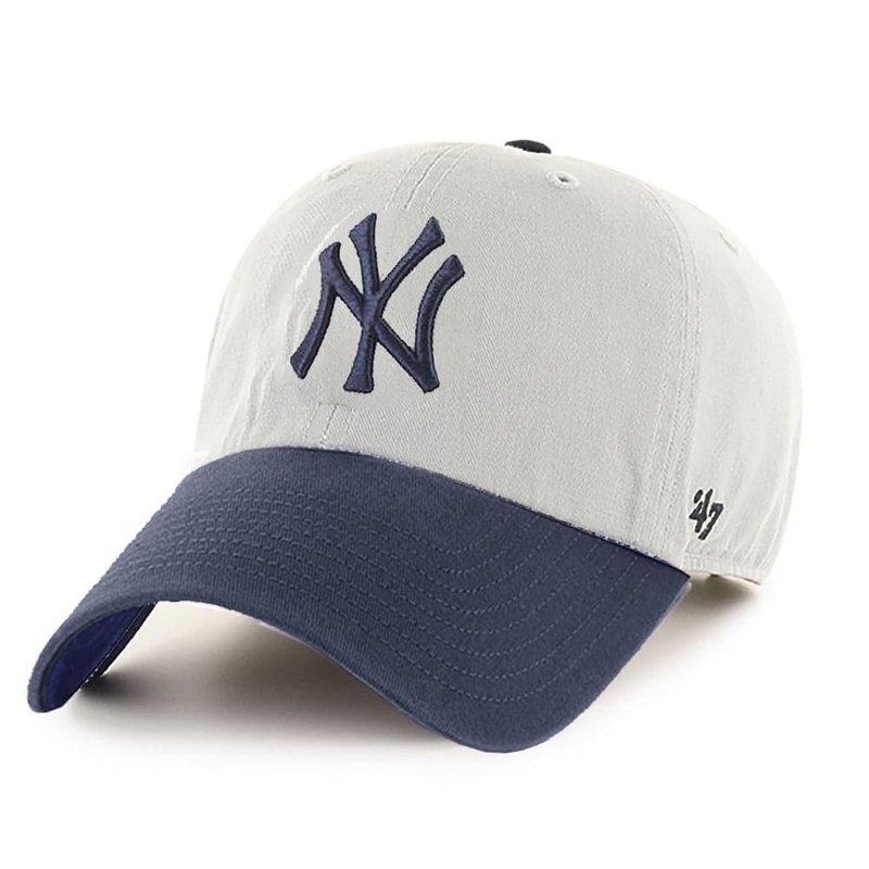 New York Yankees ’47 MLB Team 2-Tone Clean Up Strapback Hat – Grey