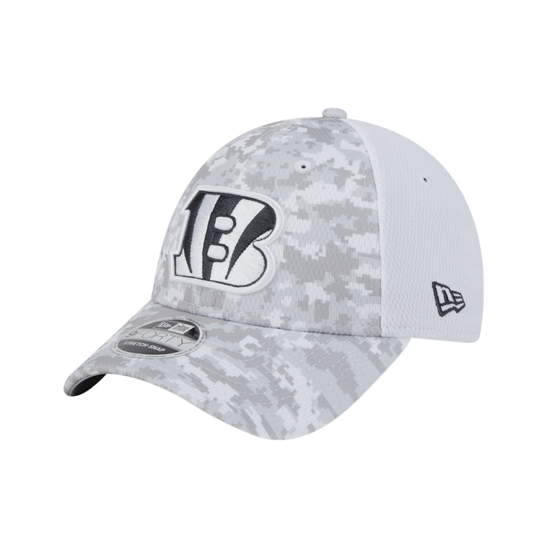 Cincinnati Bengals New Era NFL 24 Salute To Service 9FORTY Stretch-Snapback Hat