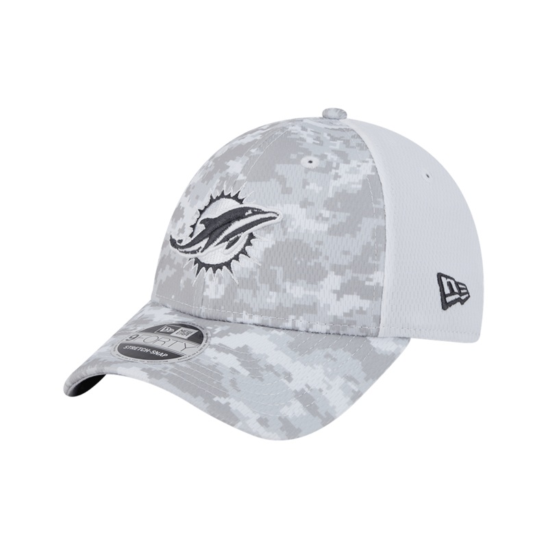 Miami Dolphins New Era NFL 24 Salute To Service 9FORTY Stretch-Snapback Hat
