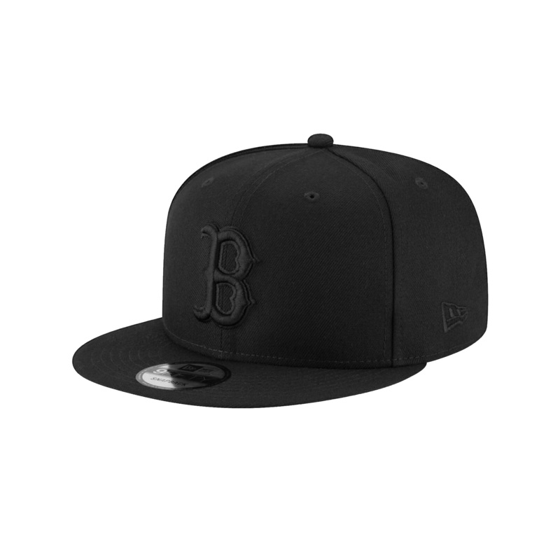 Boston Red Sox New Era MLB Black On Black 9FIFTY Snapback Hat