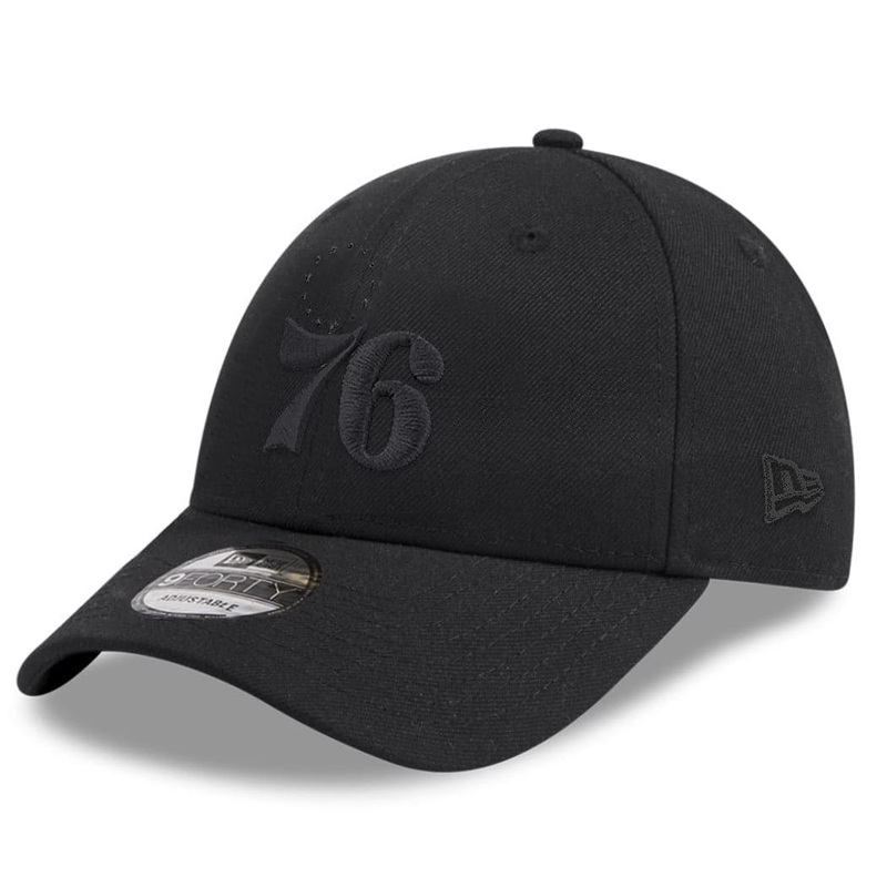 Philadelphia 76ers New Era NBA Black On Black 9FORTY Snapback Hat
