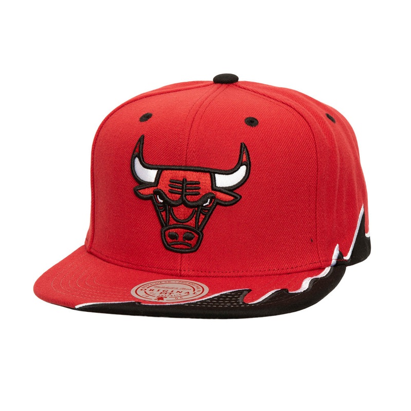 NBA Chicago Bulls Mitchell & Ness Rising Tide Snapback Hat – Red