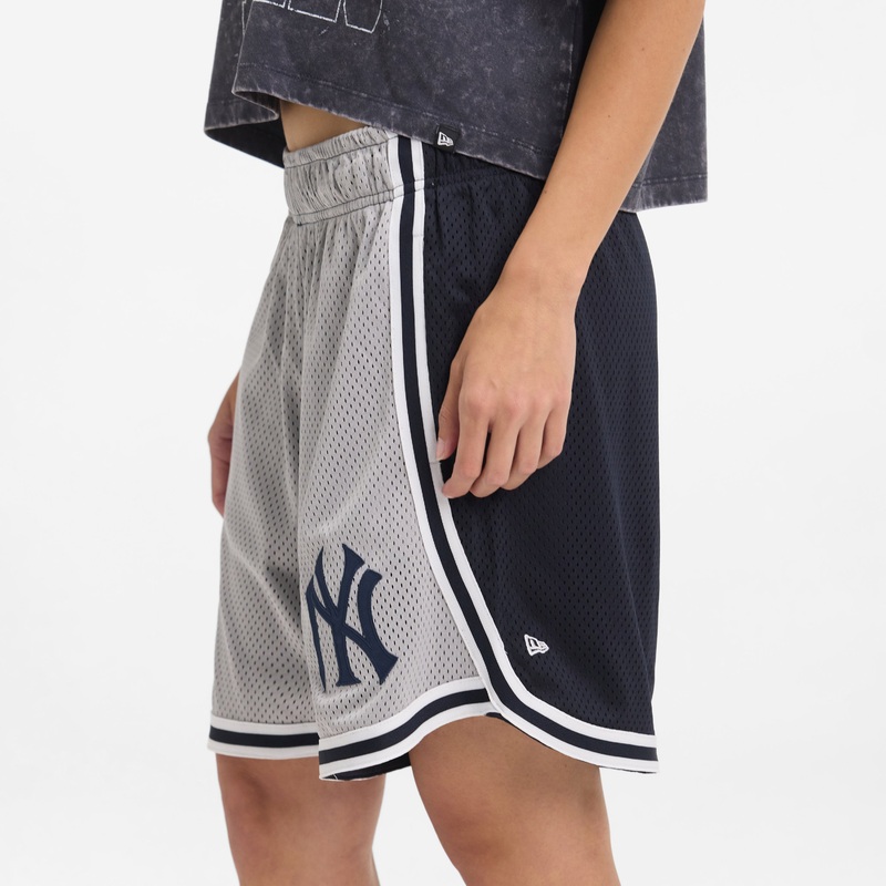 New York Yankees Sport Classics Women’s Shorts