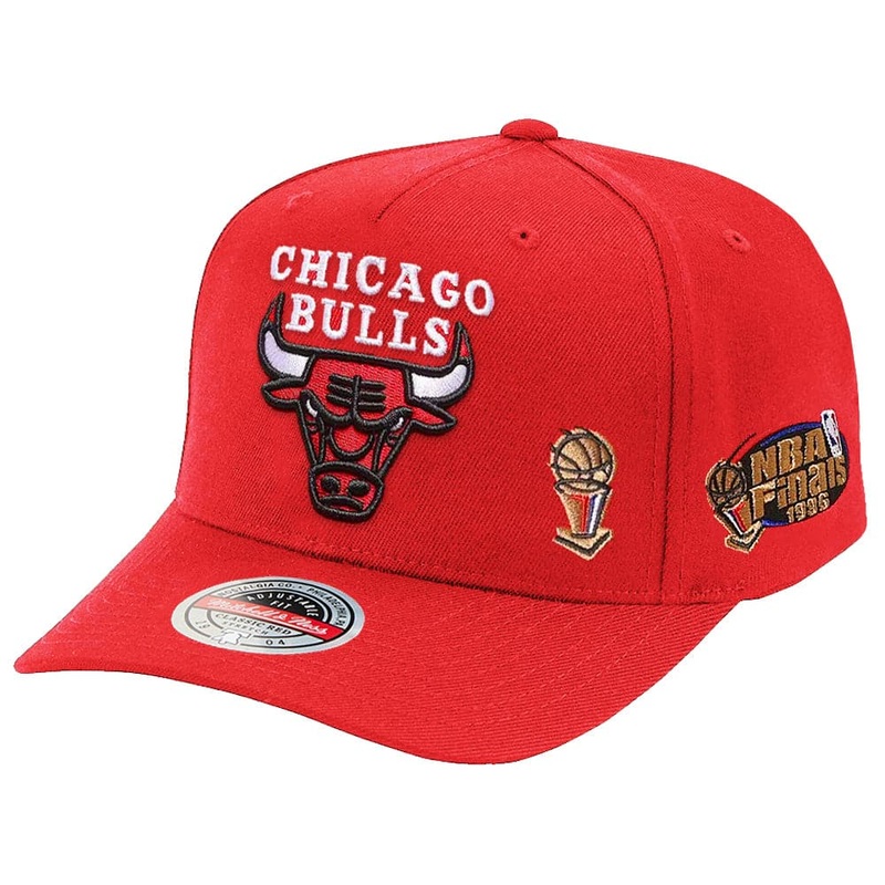 Chicago Bulls Mitchell & Ness NBA 96 Champs Classic Red Snapback Hat – Red