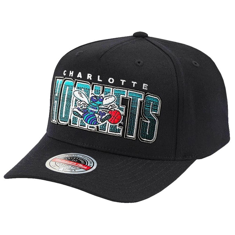 Charlotte Hornets Mitchell & Ness NBA Linear Classic Red Snapback Hat – Black