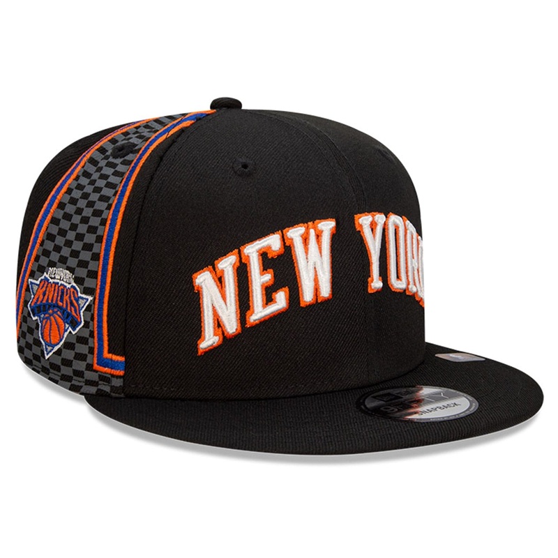 New York Knicks New Era NBA 21-22 City Edition 9FIFTY Snapback Hat – Black