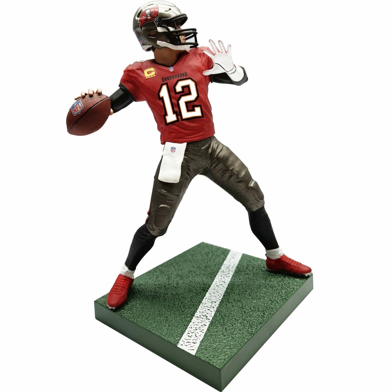 Tom Brady Tampa Bay Buccaneers Imports Dragon NFL 6″ Figure – Red
