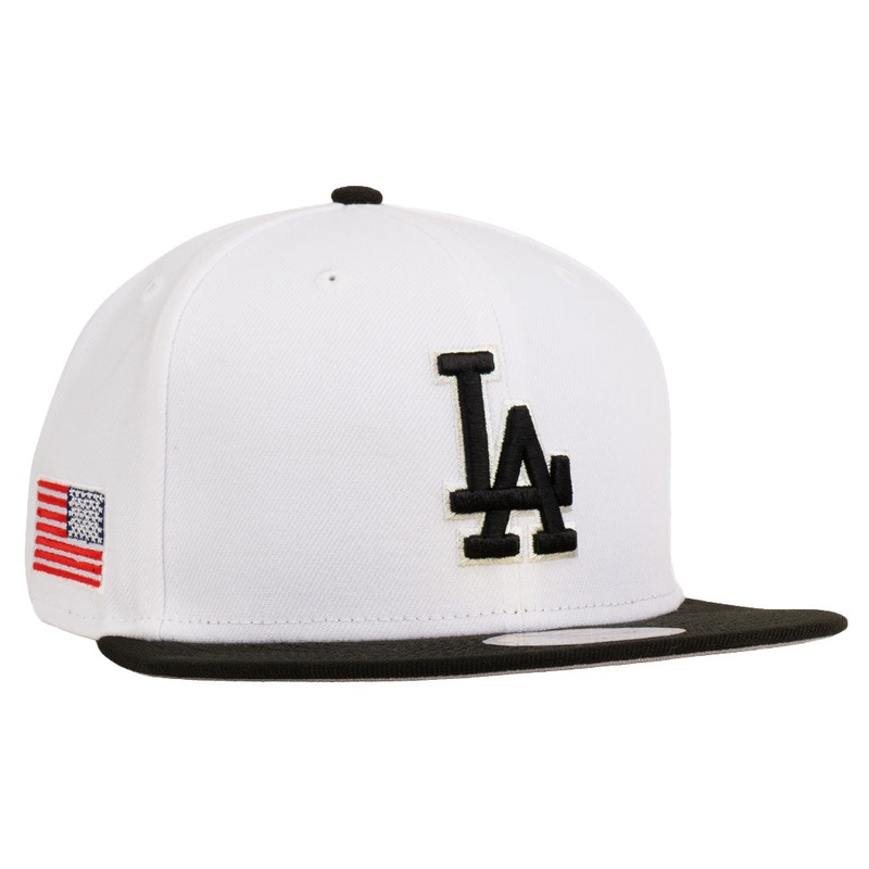 MLB Los Angeles Dodgers New Era Space Shuttle 59FIFTY Fitted Hat – White