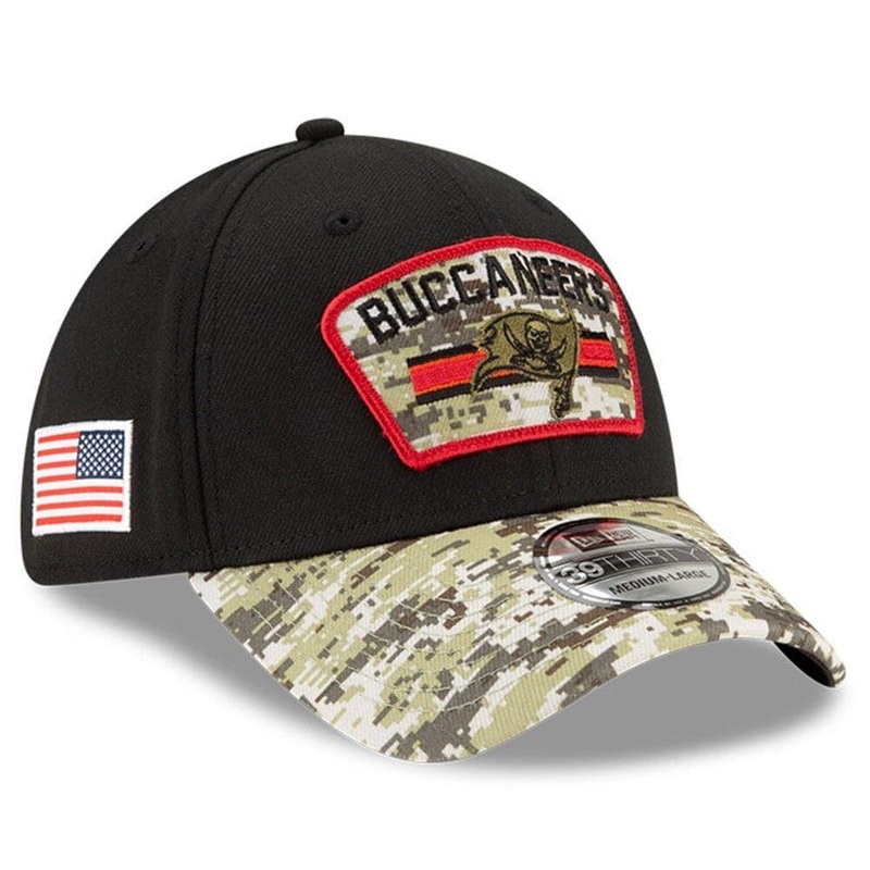 Tampa Bay Buccaneers New Era NFL 2021 Salute To Service 39THIRTY Flex Fit Hat – Black