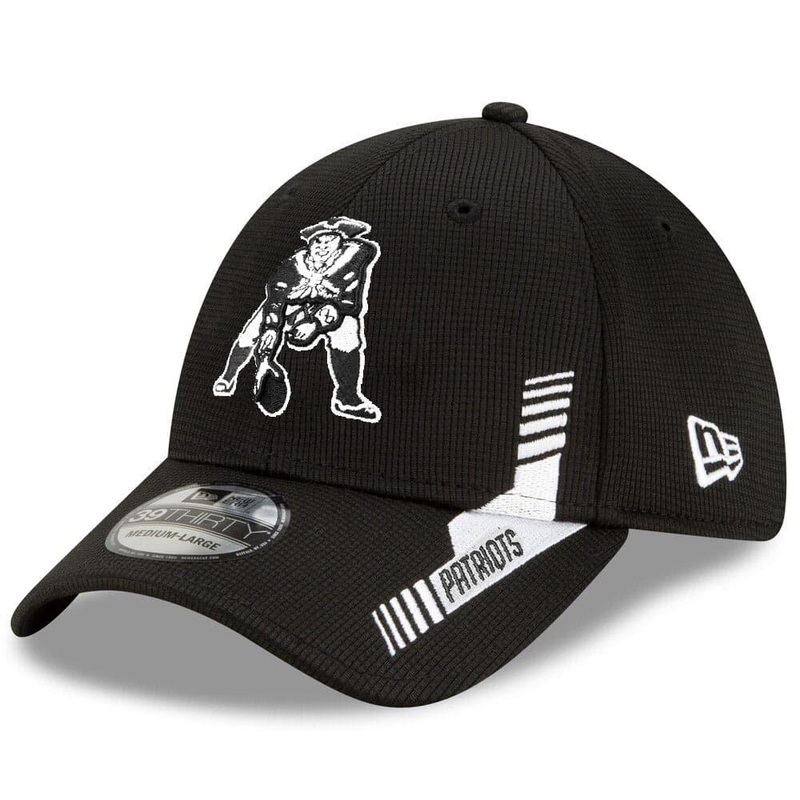 New England Patriots New Era NFL 2021 Sideline Throwback 39THIRTY Flex Fit Hat – Black
