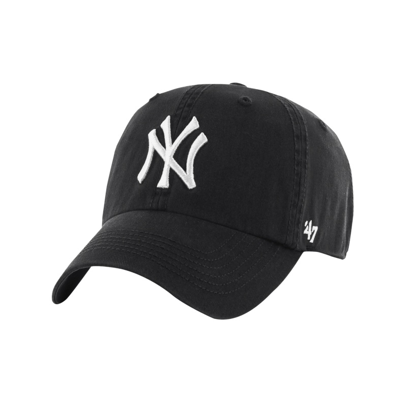 New York Yankees ’47 MLB Black White Clean Up Strapback Hat – Black