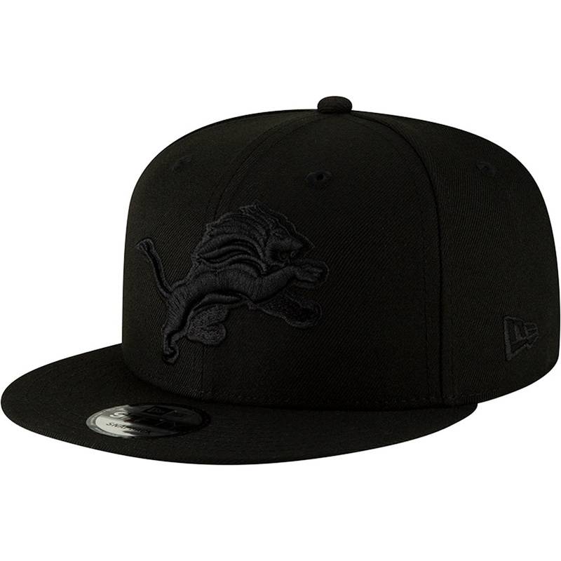 NFL Detroit Lions New Era Black on Black 9FIFTY Snapback Hat – Black