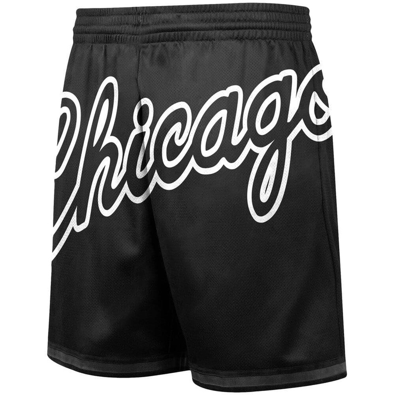 Chicago Bulls Mitchell & Ness NBA Big Face 3.0 Swingman Shorts – Black