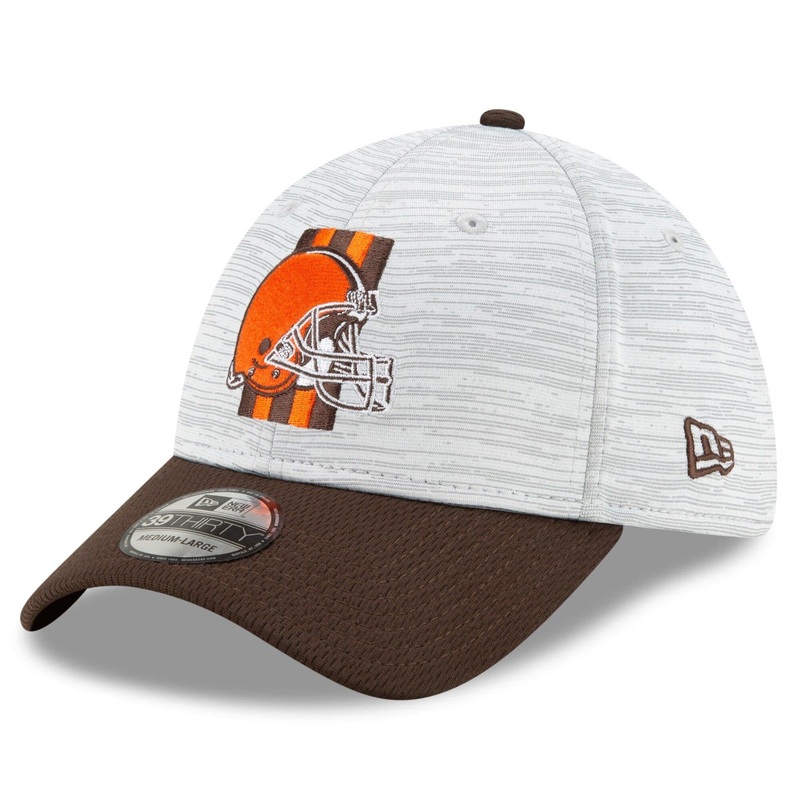 Cleveland Browns New Era NFL 2021 Training Camp 39THIRTY Flex Fit Curve Hat – Grey