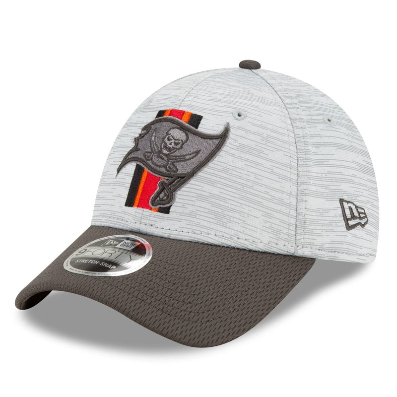 Tampa Bay Buccaneers New Era NFL 2021 Training Camp 9FORTY Curve Stretch Snapback Hat – Grey