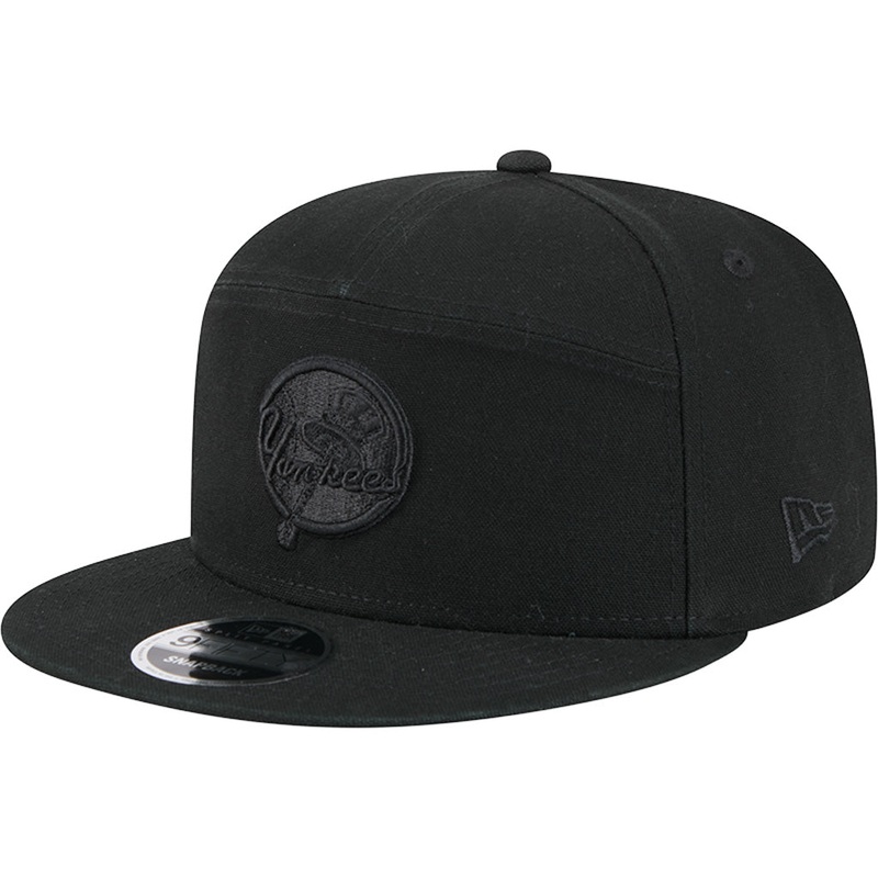 MLB New York Yankees New Era Black on Black Cotton Canvas 9FIFTY Split Panel Snapback Hat – Black