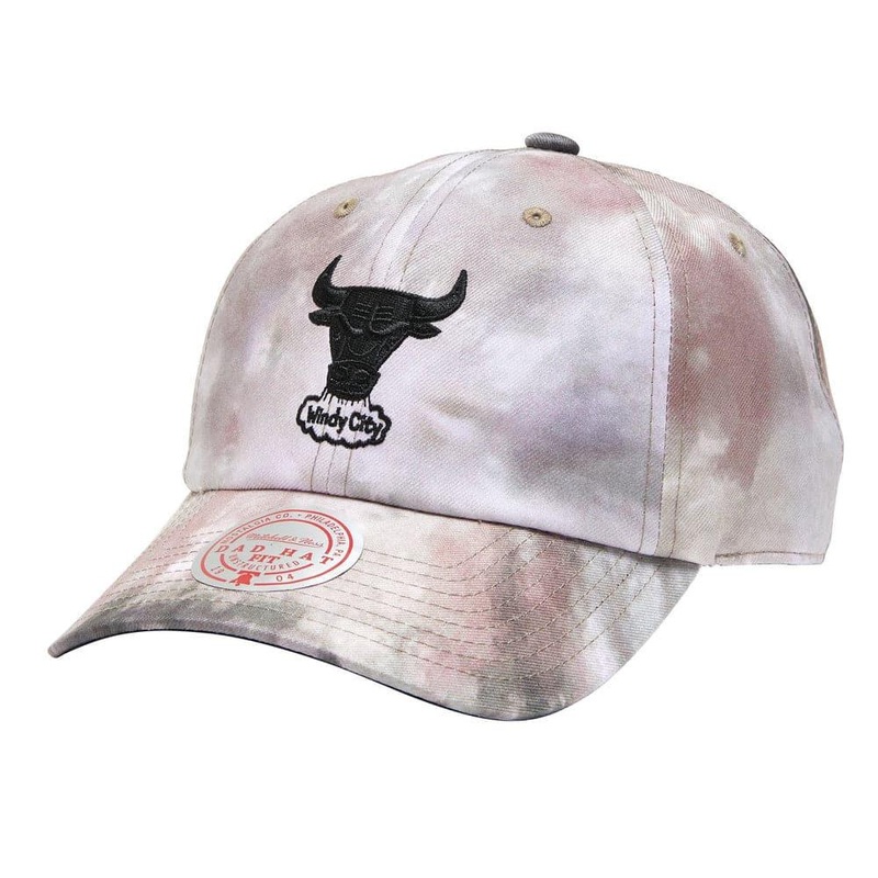 Chicago Bulls Mitchell & Ness NBA HWC Cool Head Strapback Curve Hat – Red