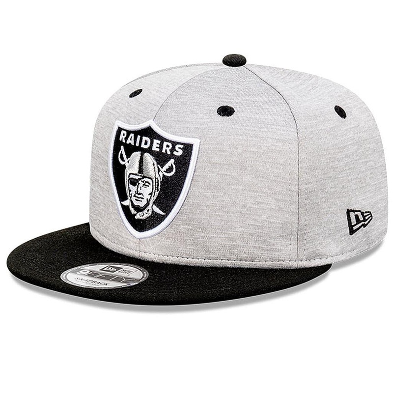 Las Vegas Raiders New Era NFL Shadow Tech 2 Tone 9FIFTY Snapback Hat – Grey/Black