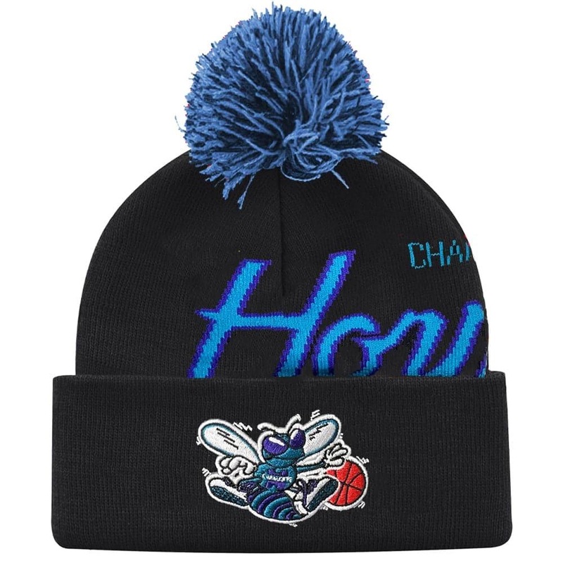 Charlotte Hornets Mitchell & Ness NBA Script Burst Pom Knit Beanie – Black