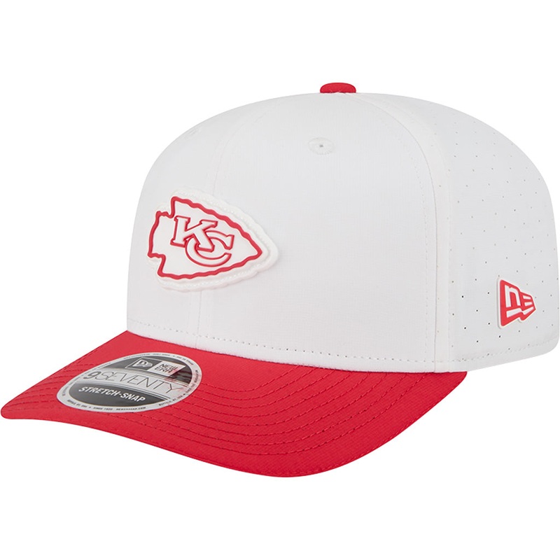 NFL Kansas City Chiefs New Era 2025 Training 9SEVENTY Stretch-Snapback Hat – White