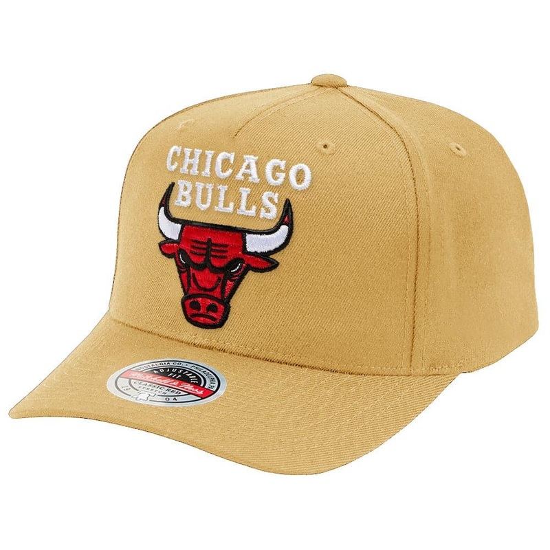 Chicago Bulls Mitchell & Ness NBA Team Classic Red Curve Snapback Hat – Khaki