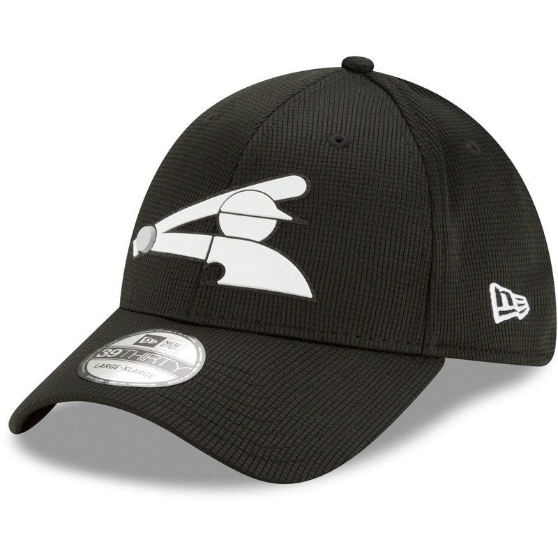 Chicago White Sox New Era MLB Clubhouse 39THIRTY Flex Fit Curve Hat – Black