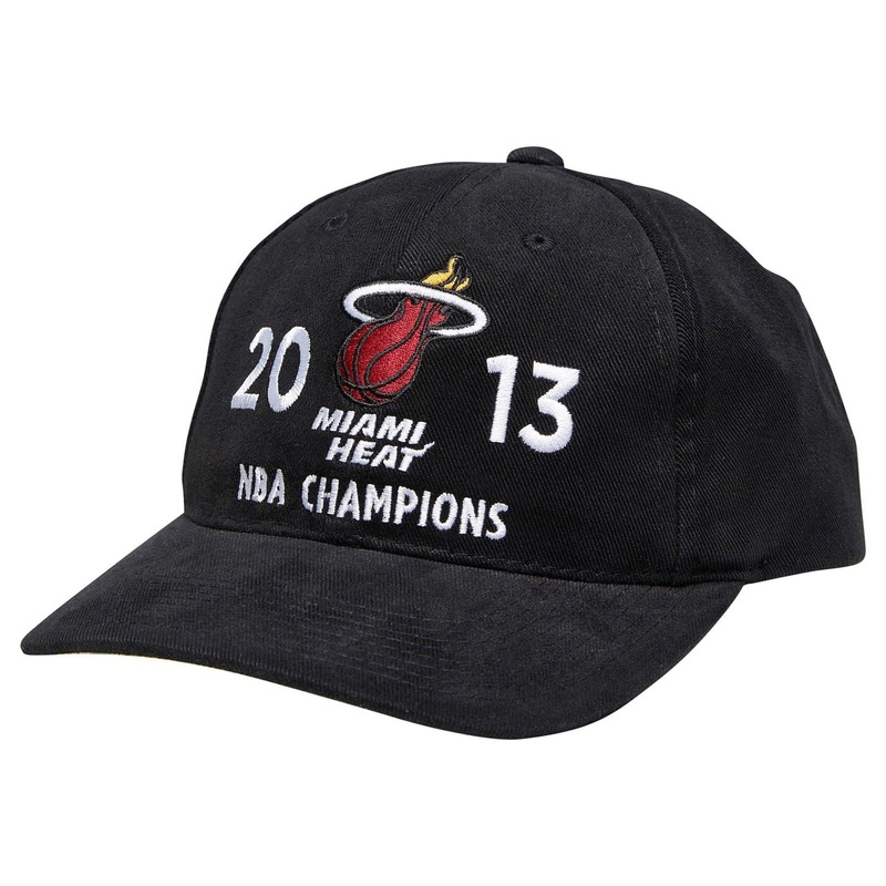 Miami Heat Mitchell & Ness NBA Finals History Pre-Curved Deadstock Snapback Hat – Black