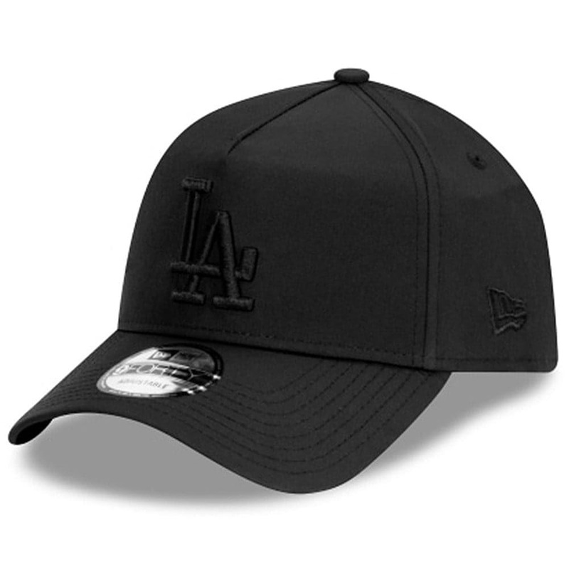 Los Angeles Dodgers New Era MLB Black On Black Prolight 9FORTY A-Frame Curve Hat