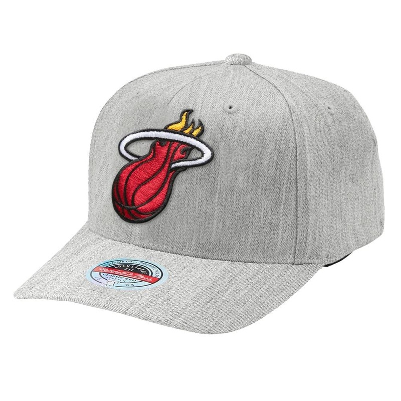 Miami Heat Mitchell & Ness NBA Team Curve Snapback Hat – Heather Grey